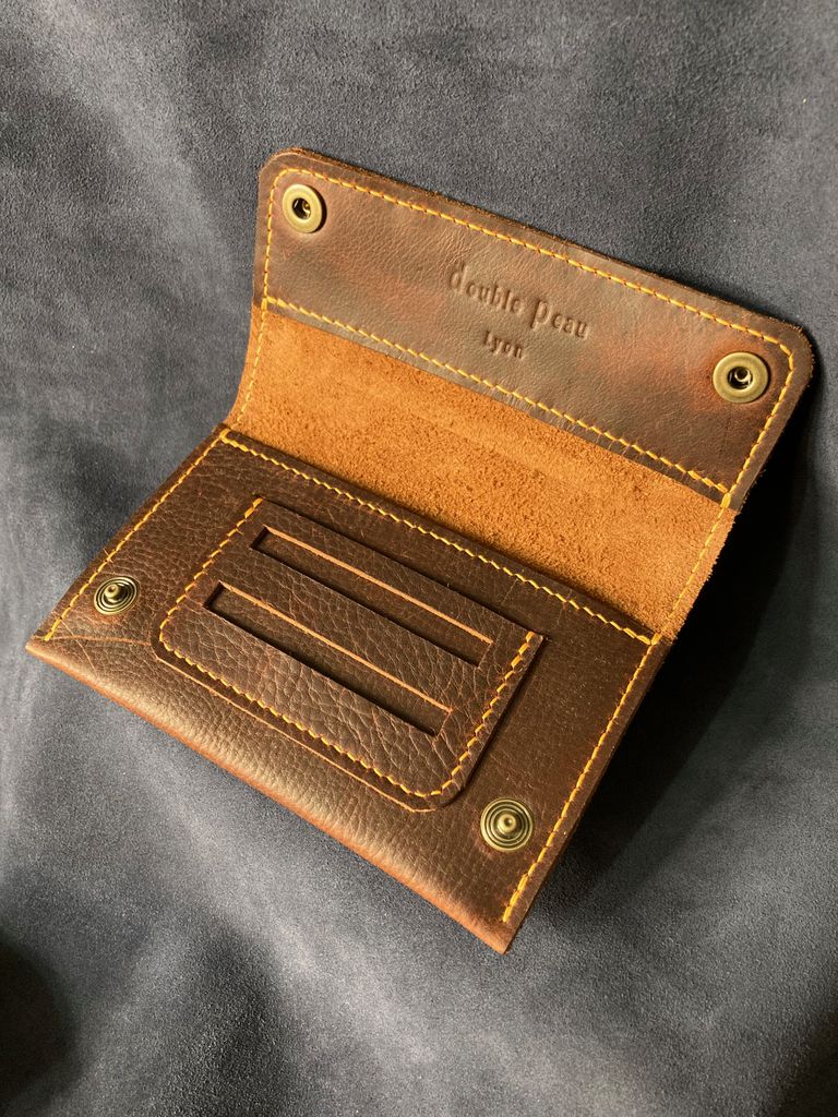 ALFRED - Blague à Tabac en Cuir